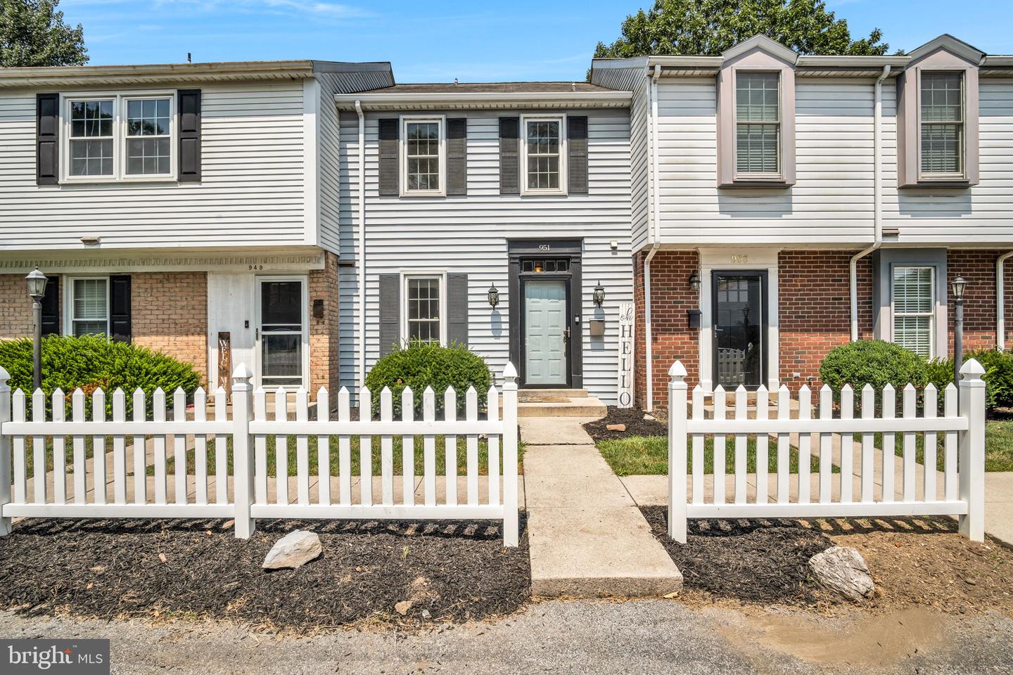 951 E Maple Street, Palmyra