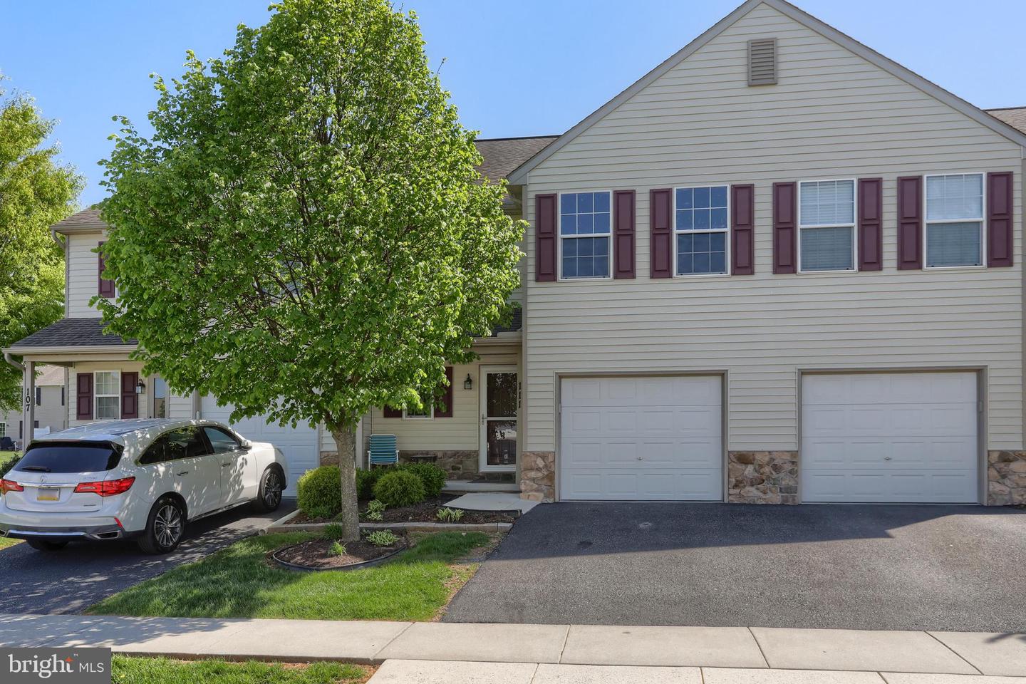 111 N Village Cir L-0119, Palmyra