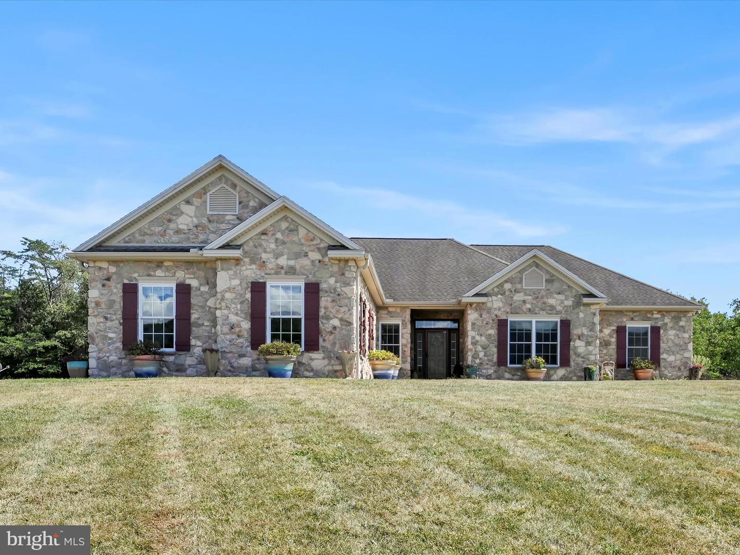1120 Suedberg Road, Pine Grove
