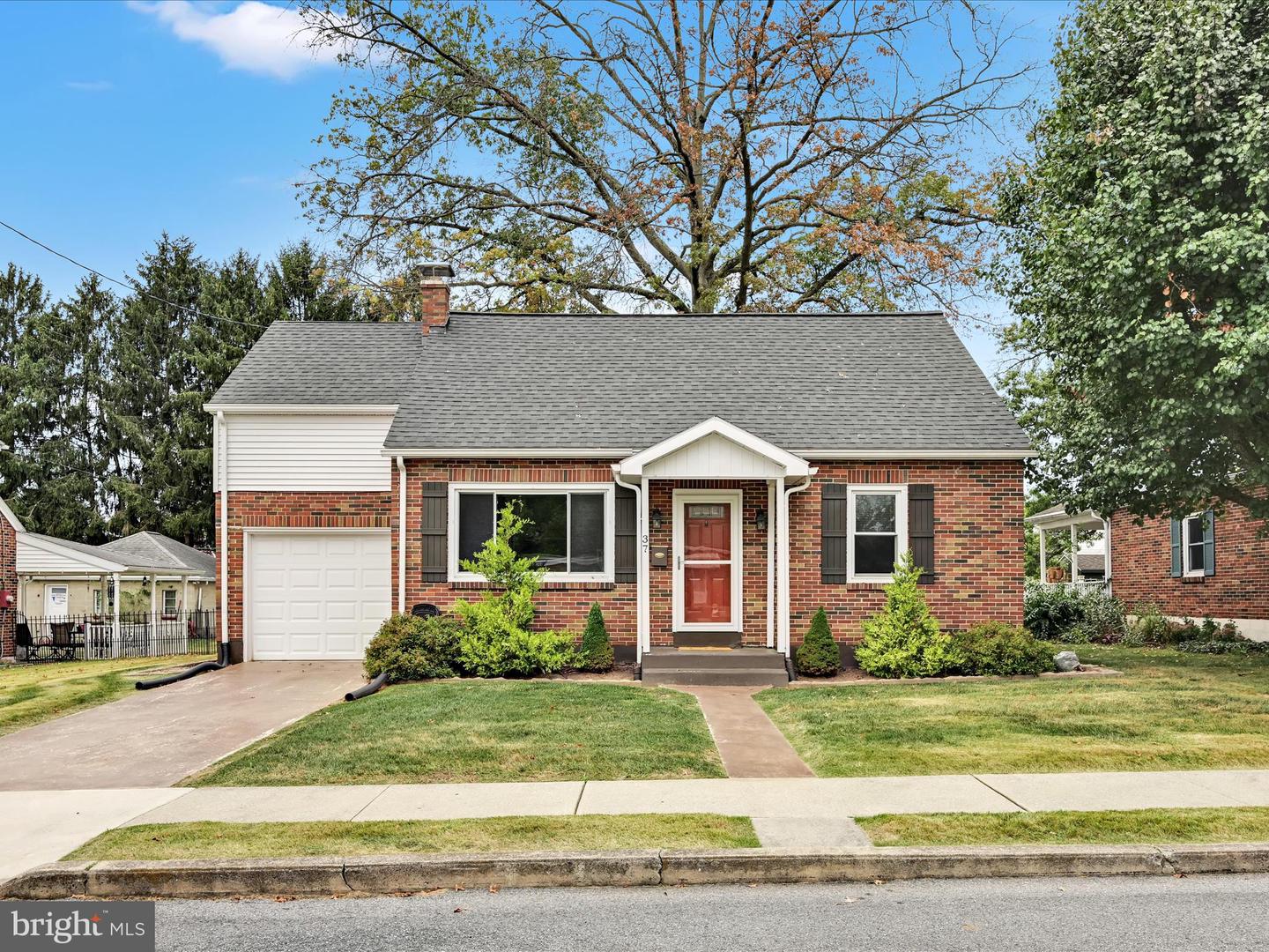 37 Willow Avenue, Cleona