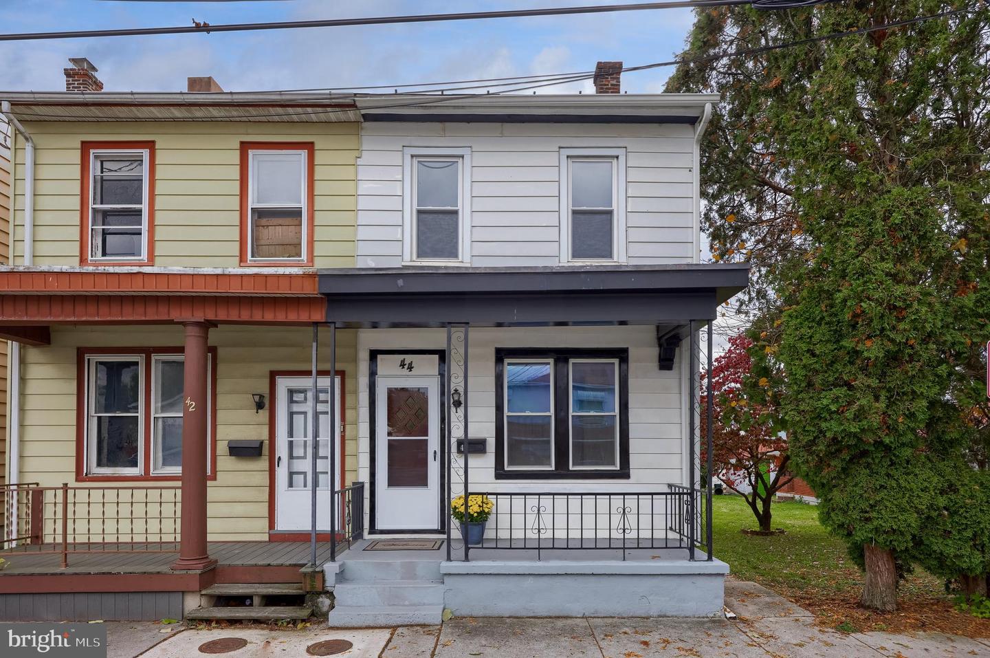 44 Guilford Street, Lebanon