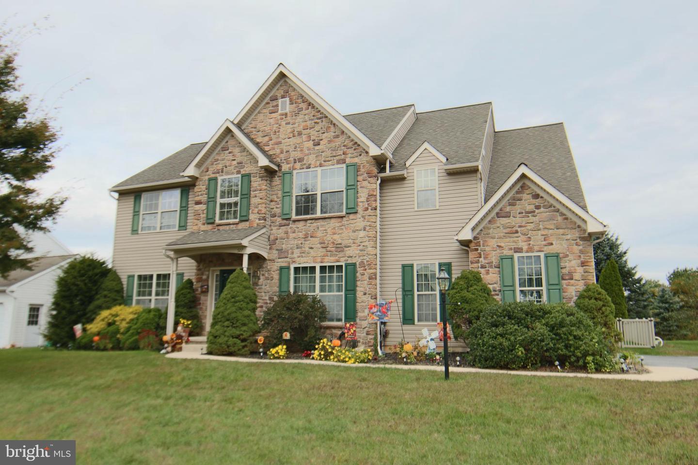 527 Royal Road, Palmyra