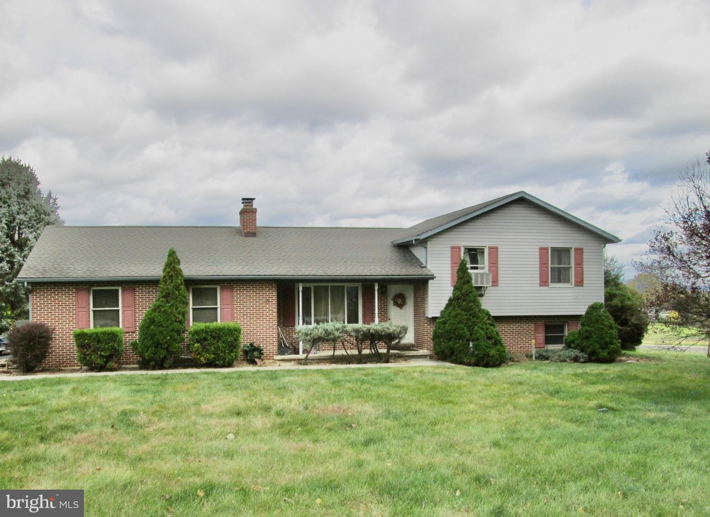 409 E Rosebud Road, Myerstown