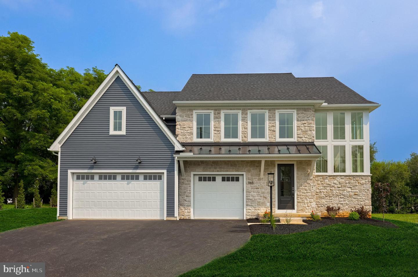 965 Royal Rd, Annville