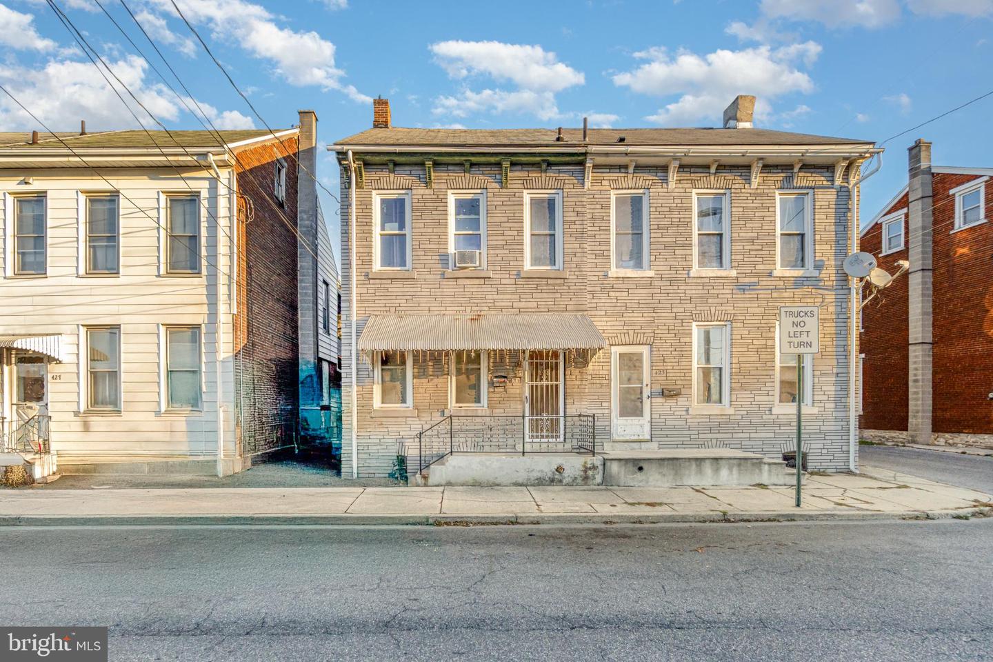 425 Canal Street, Lebanon
