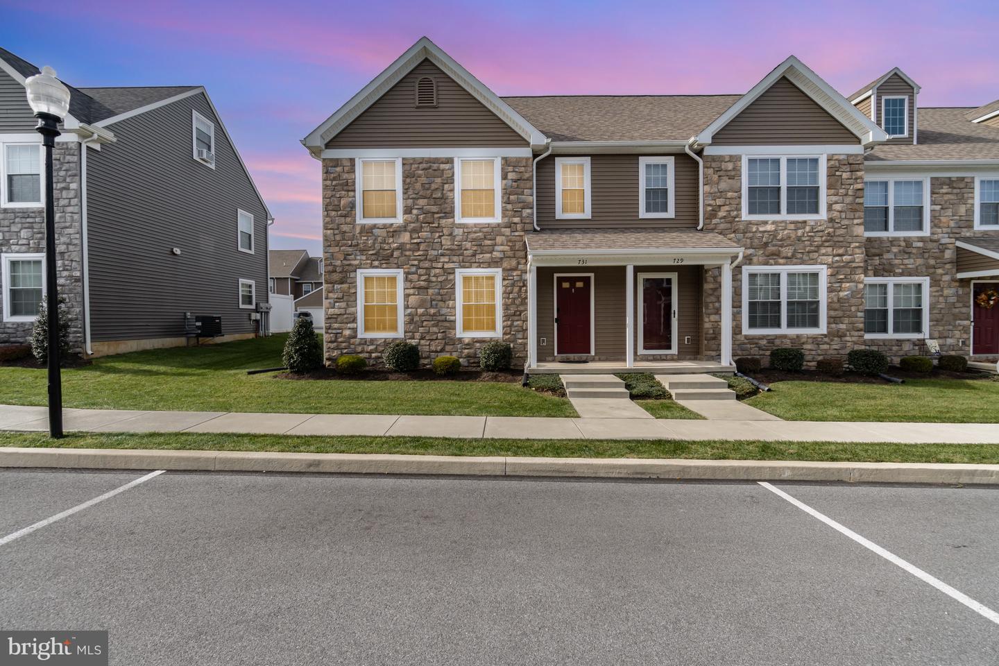 731 Farmwood Lane, Lebanon