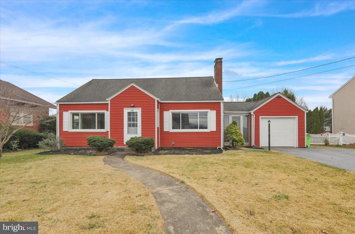 138 W Main Street, Newmanstown