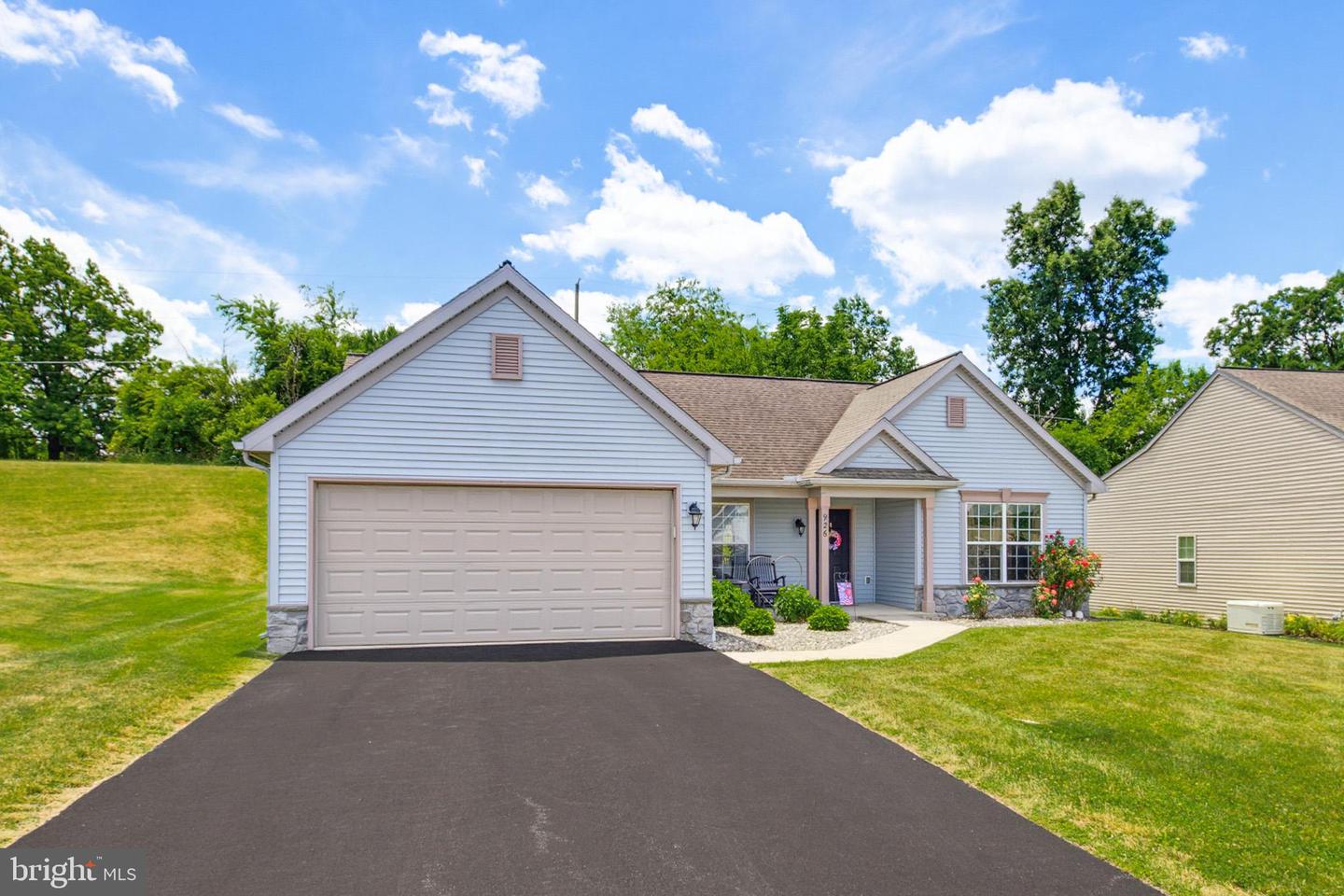 926 Sweetbay Lane