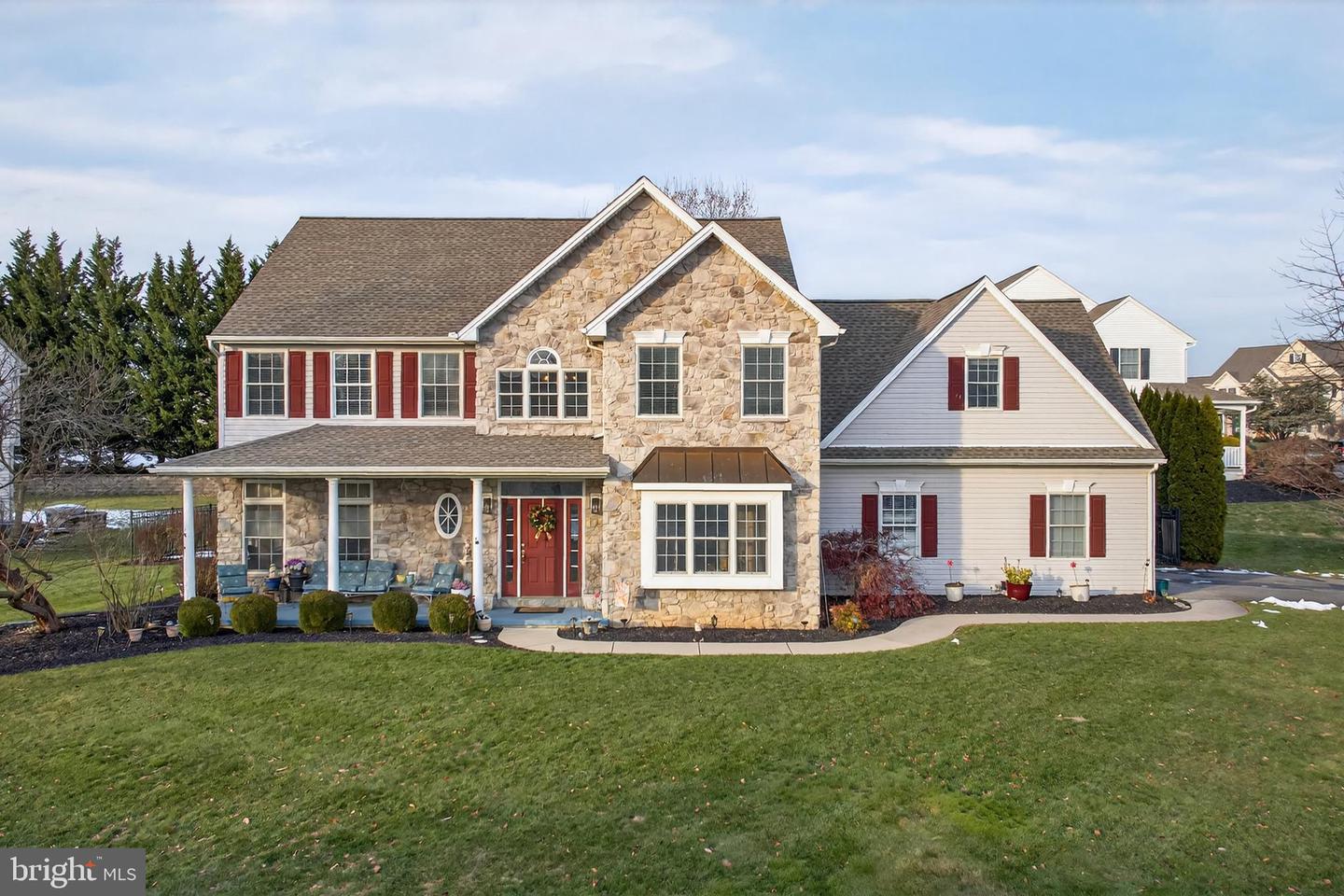 55 Lexington Dr, Annville