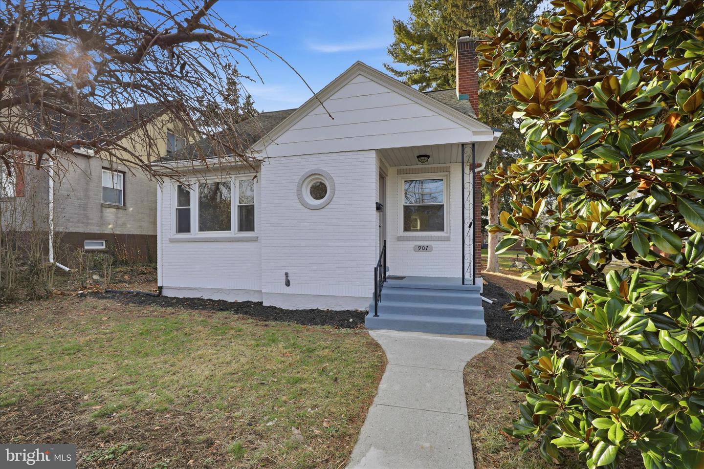 907 S 12th Street, Lebanon