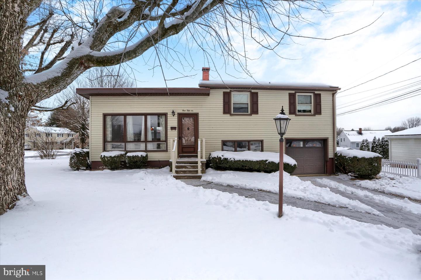456 E Elm Street, Lebanon