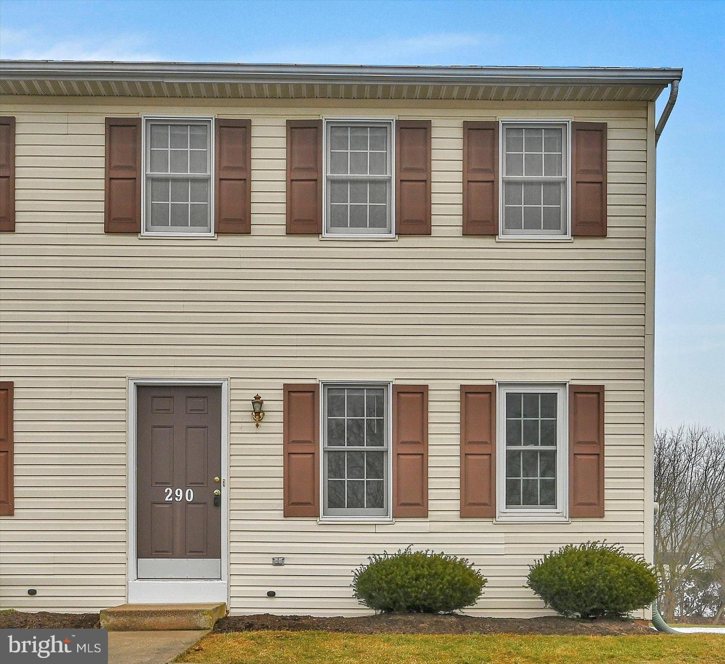 290 S Mill St, Jonestown