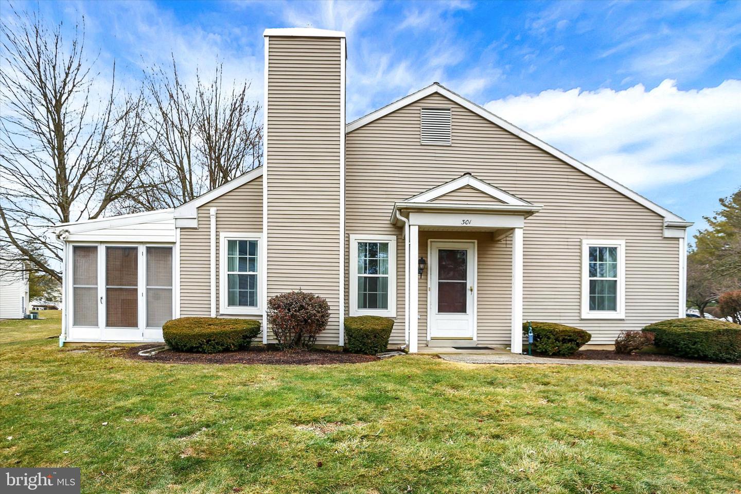 301 Barrington Ct, Palmyra