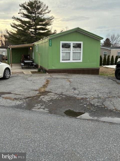 305 Palm City Park, Annville