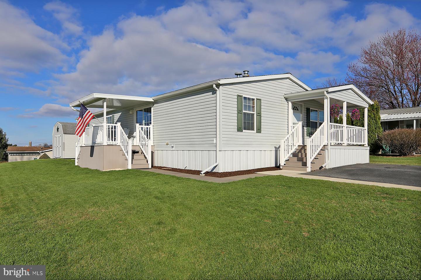 1300 E Kercher Avenue #3, Myerstown