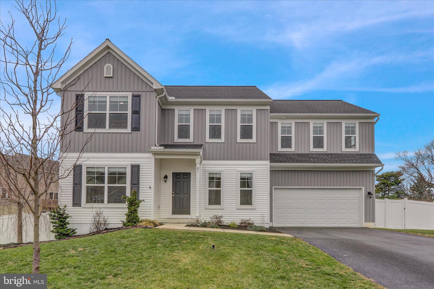 81 Creekside Drive, Lebanon