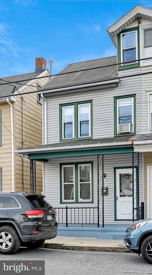 2210 Lehman Street, Lebanon