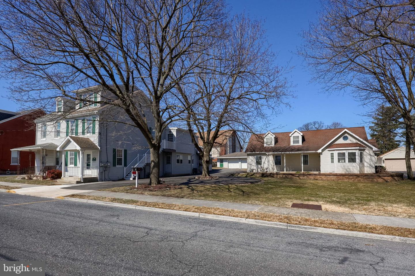 719 Hill Street, Lebanon