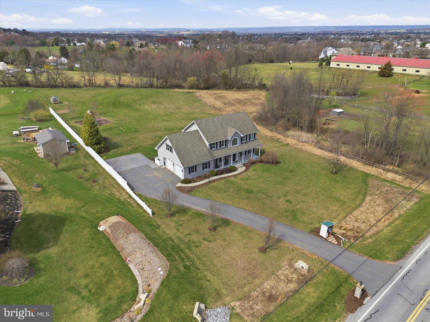 141 Bell Road, Palmyra