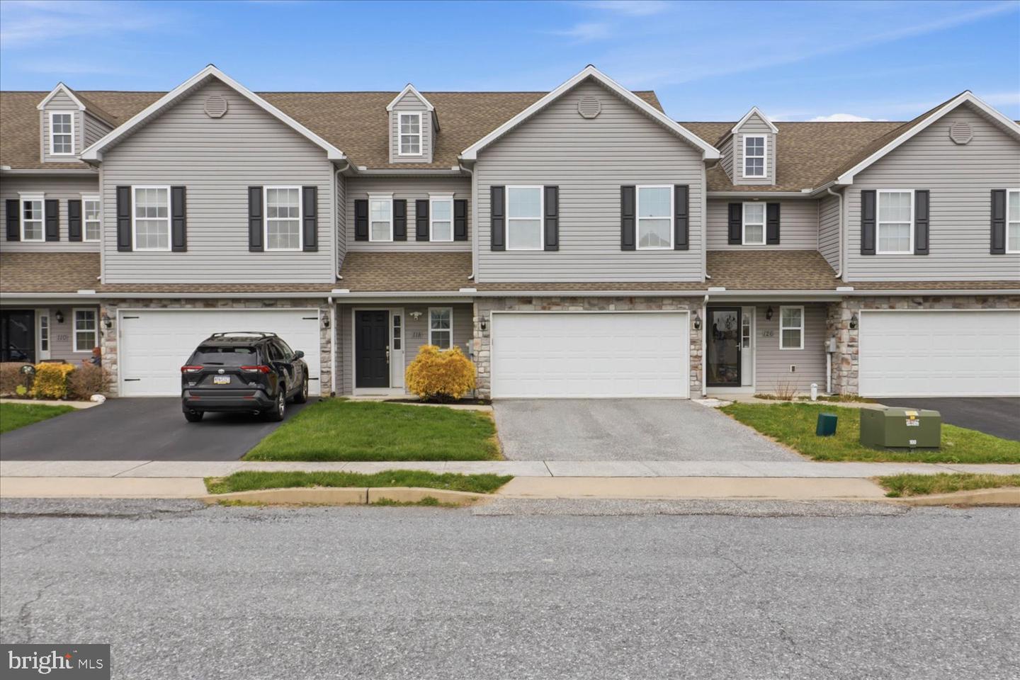 118 Braeburn Way, Palmyra