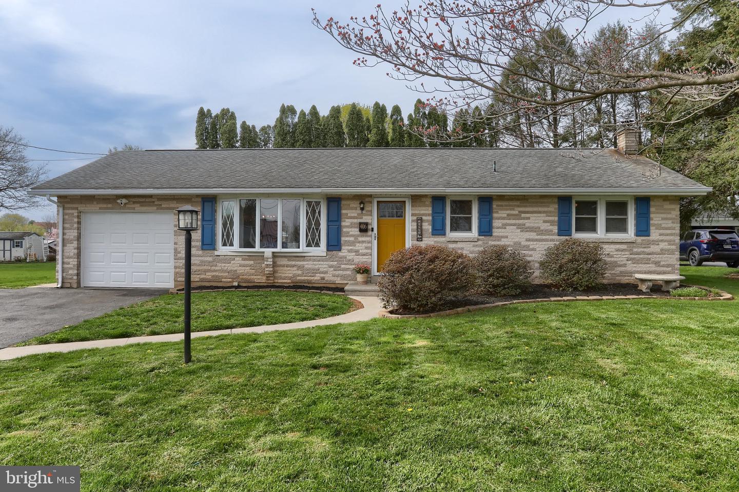 406 Wilshire Drive, Cleona