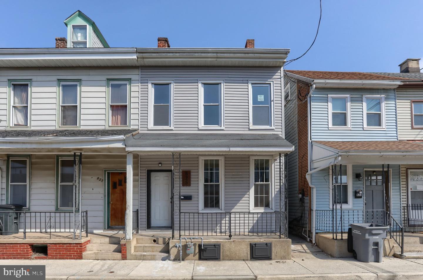 825 Scull Street, Lebanon