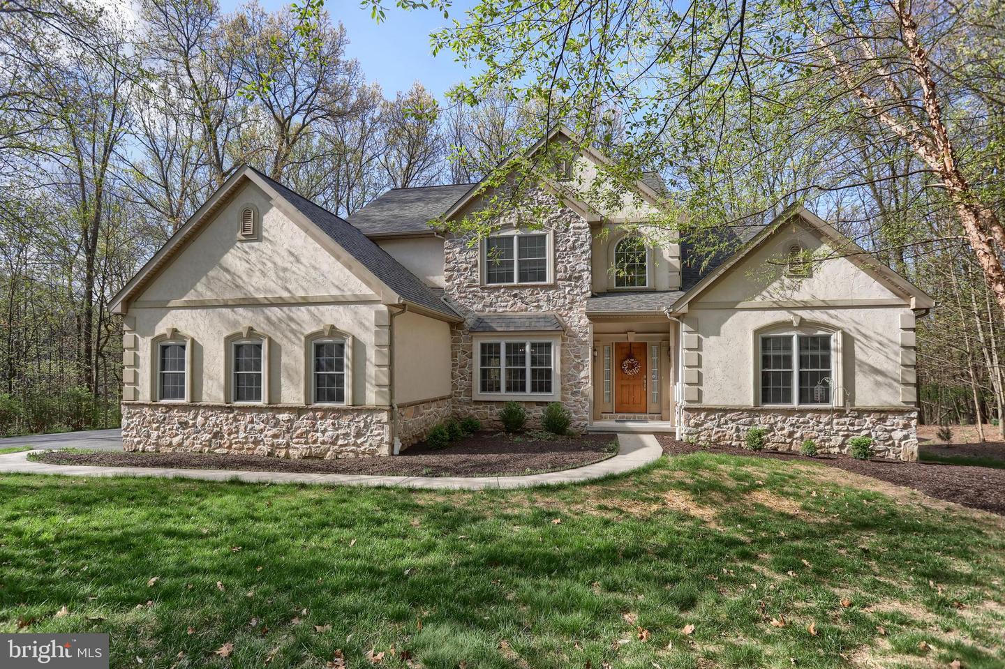 20 Valley View Drive, Lebanon