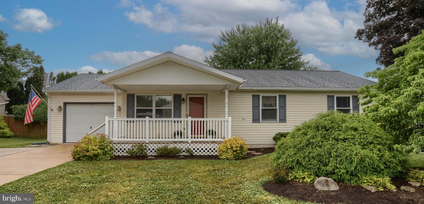 607 Henry Houck Lane