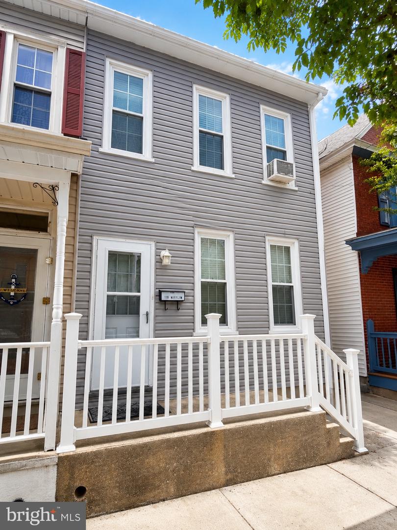 118 Mifflin Street, Lebanon