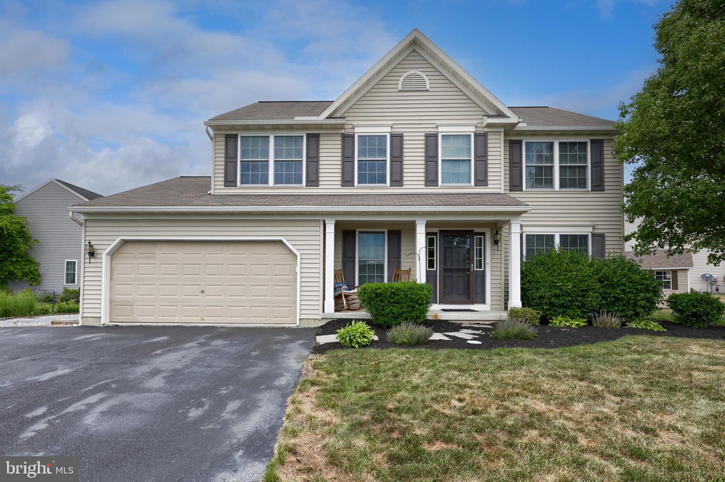 137 Pickwick Circle