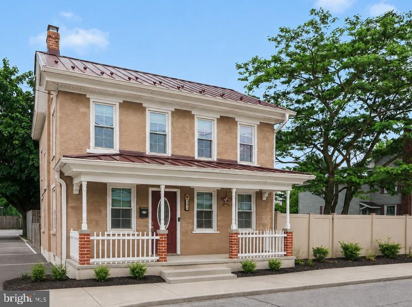 34 S Manheim Street