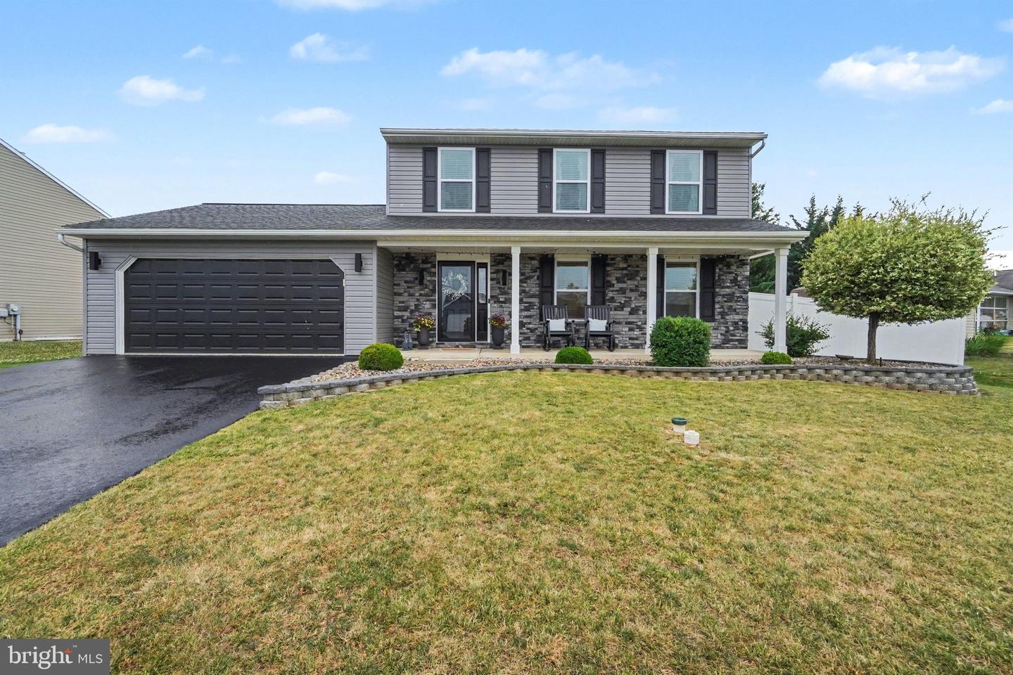 223 Edgemont Ln