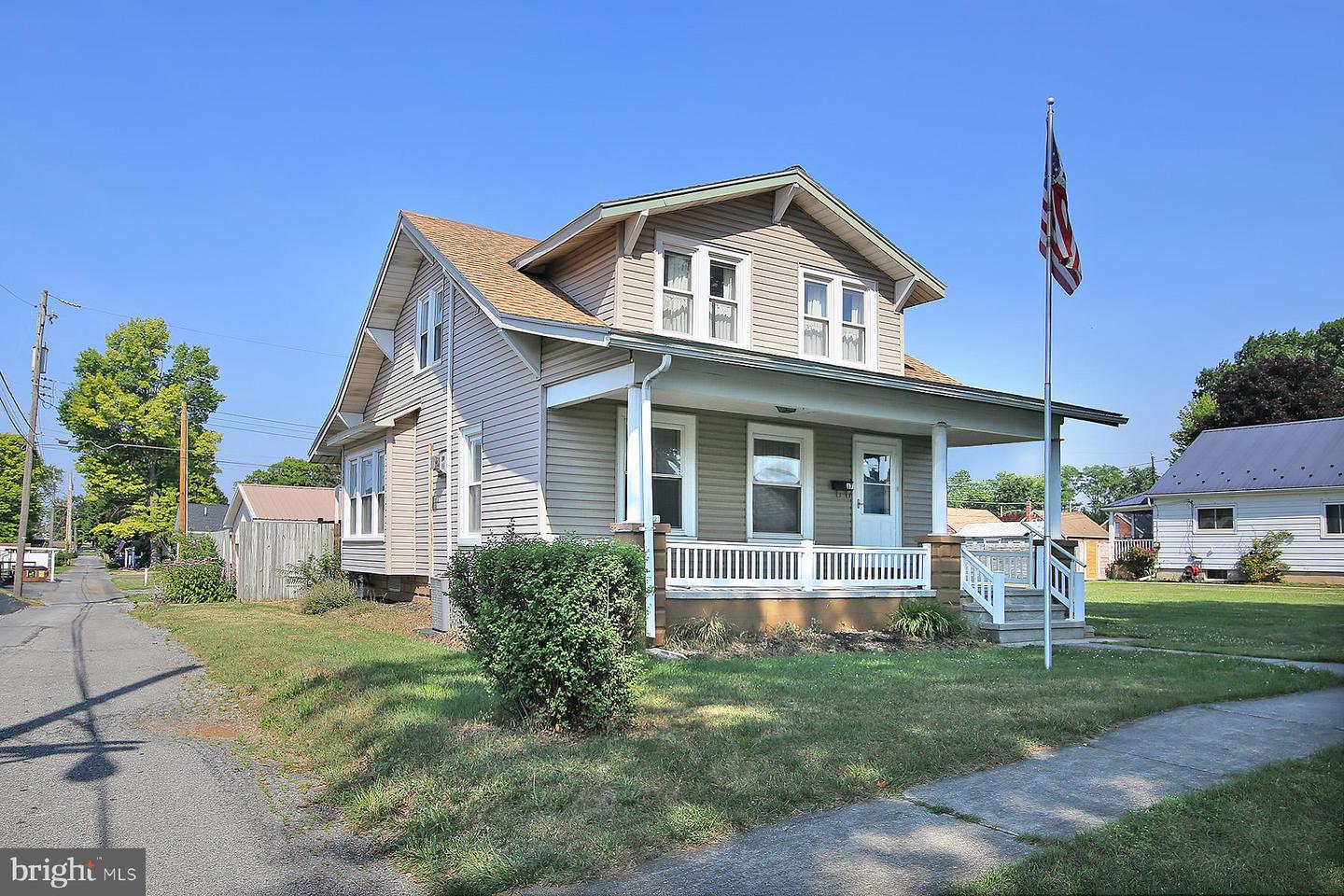 17 Morningside Avenue