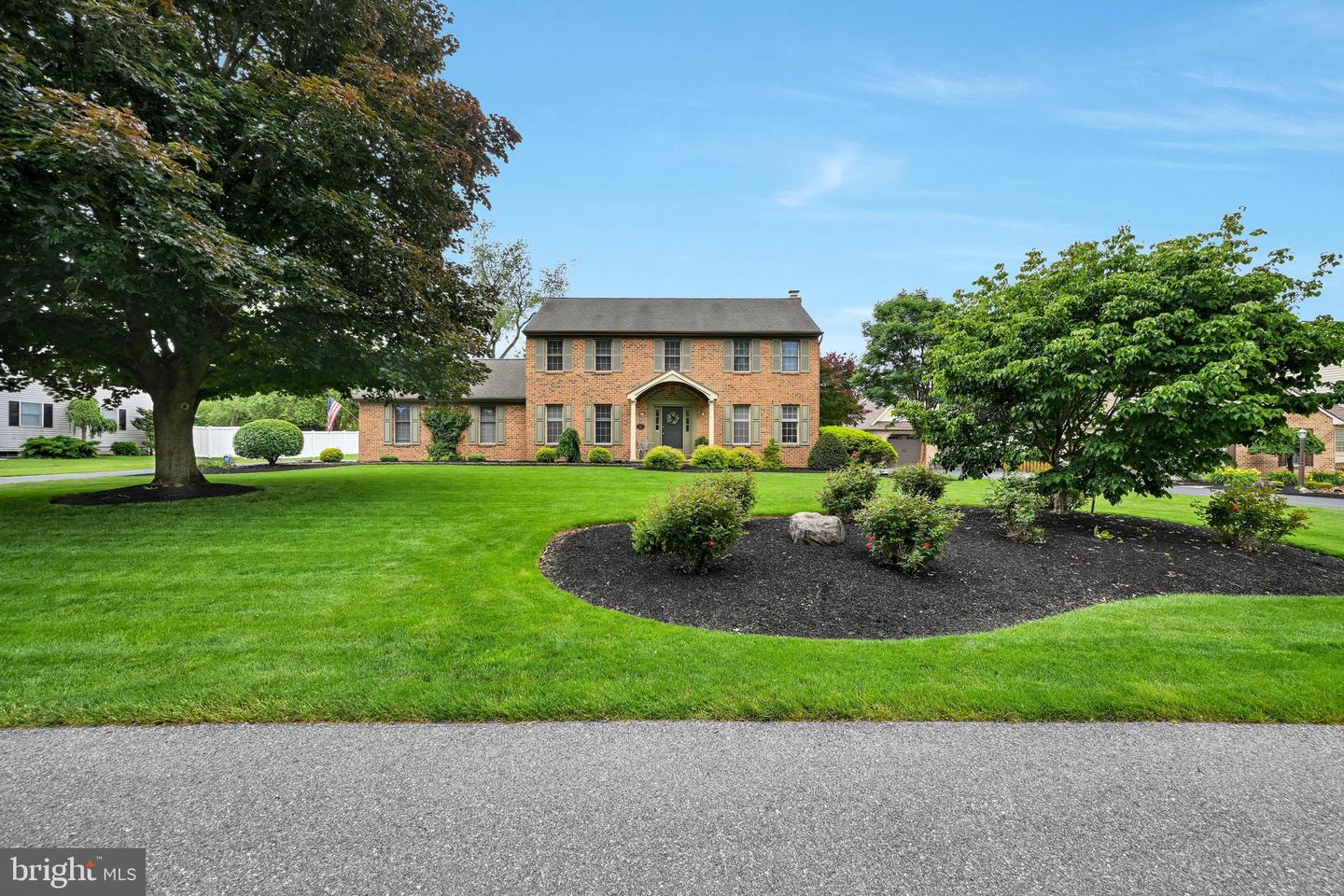 253 Troon Way L-0063