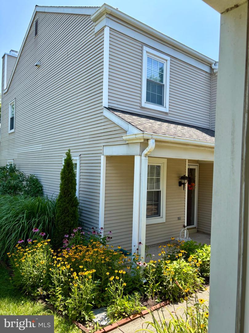 1520 Cambridge Court