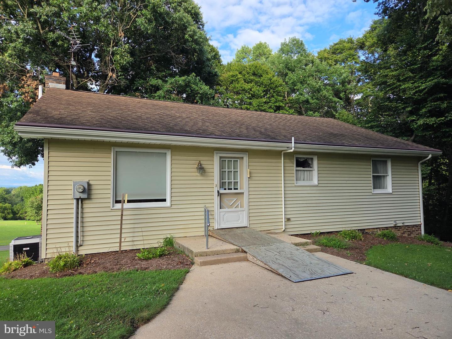 885 Mount Wilson Road