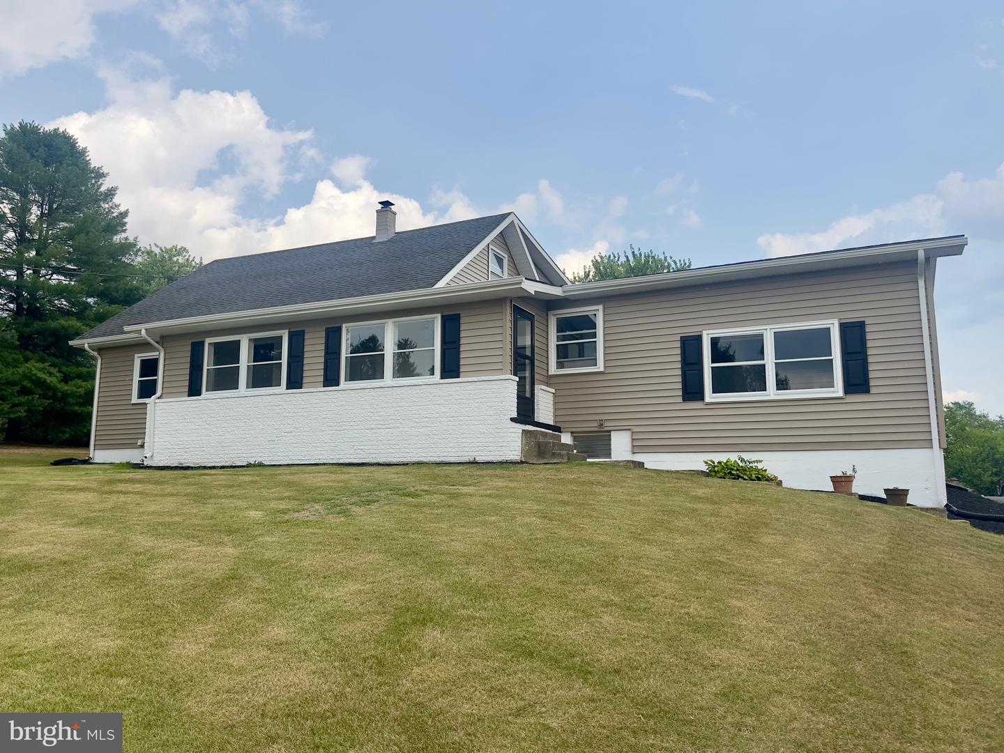 2008 Weavertown Rd L-0153