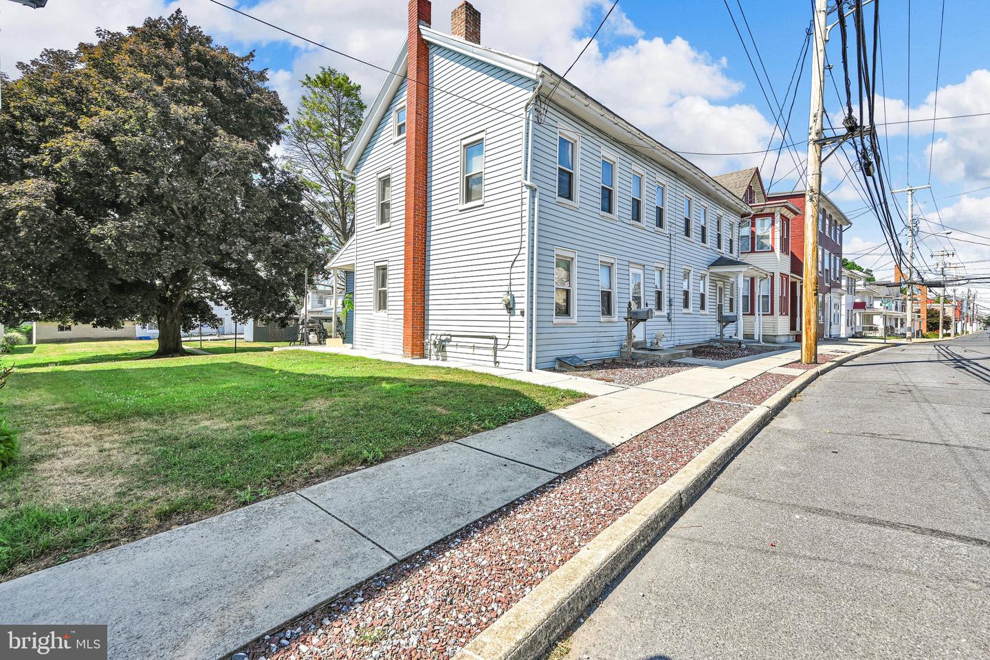 106 E Main Avenue