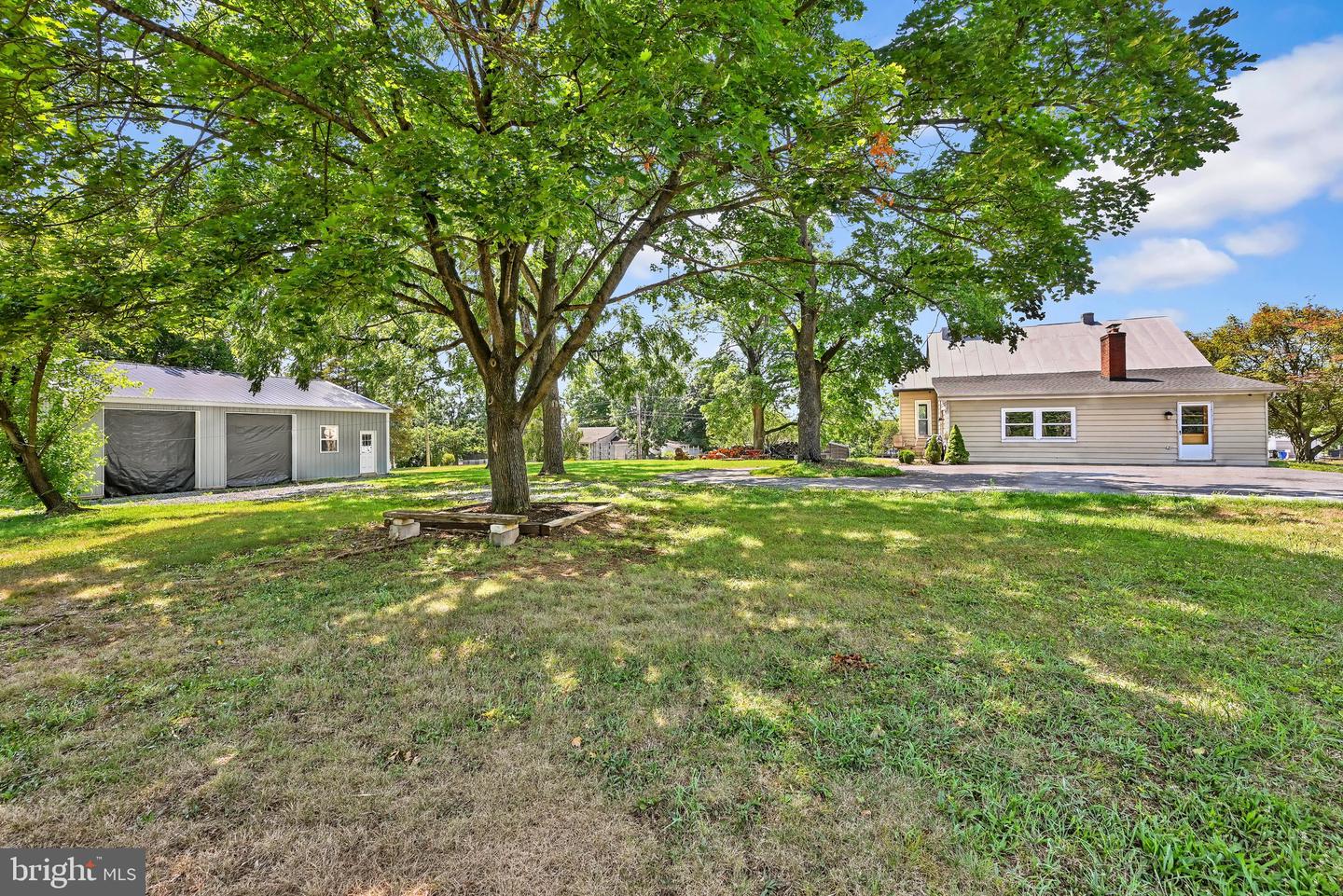 2600 S Pine Grove Street