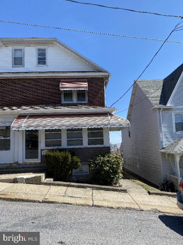 533 Hemlock Street, Freeland