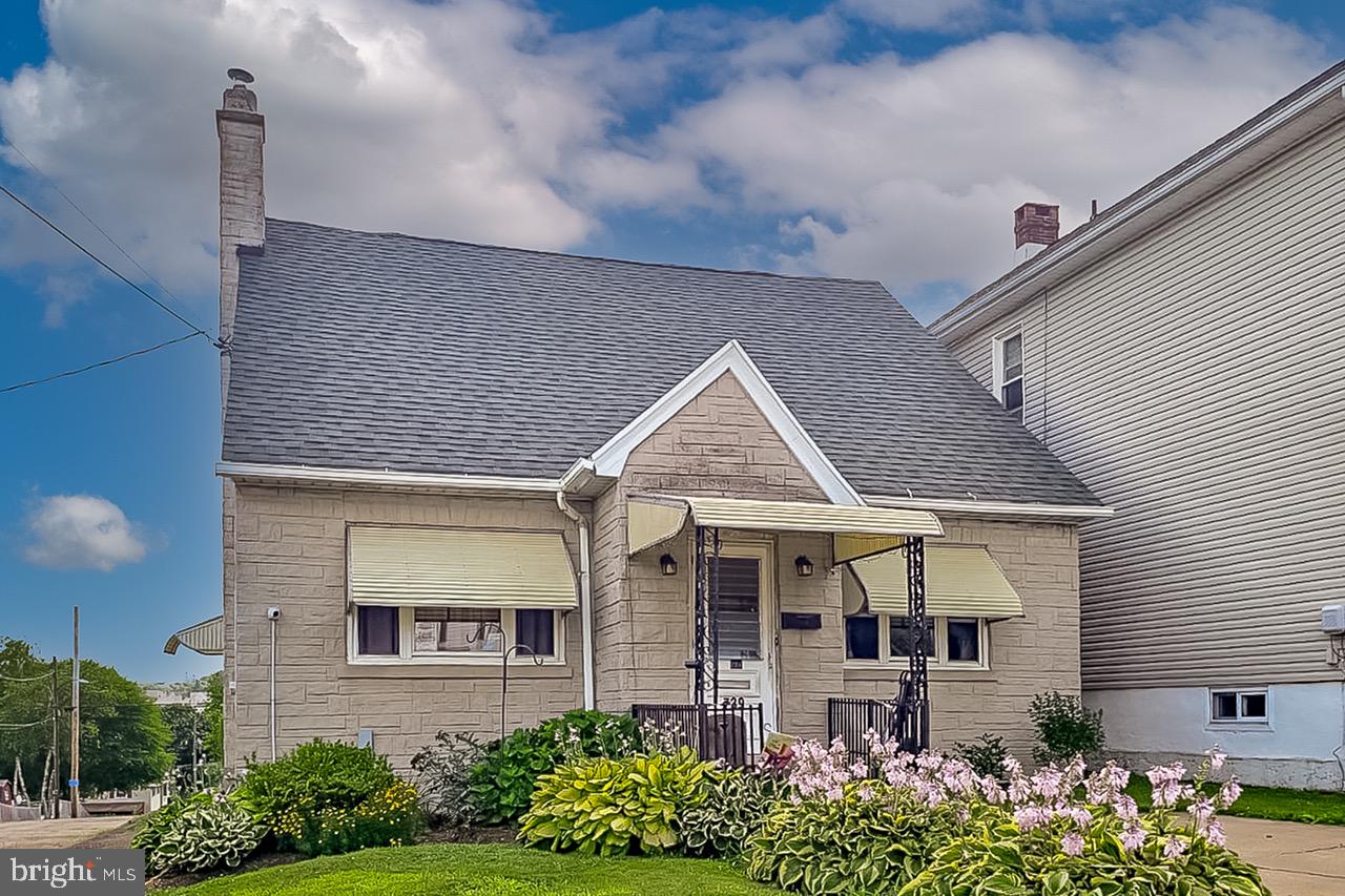 739 Grant Street, Hazleton