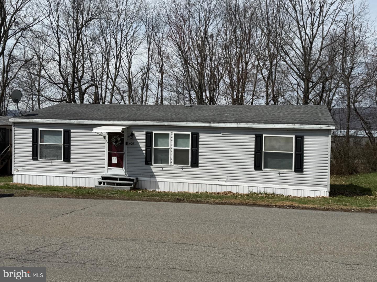 405 West Drive