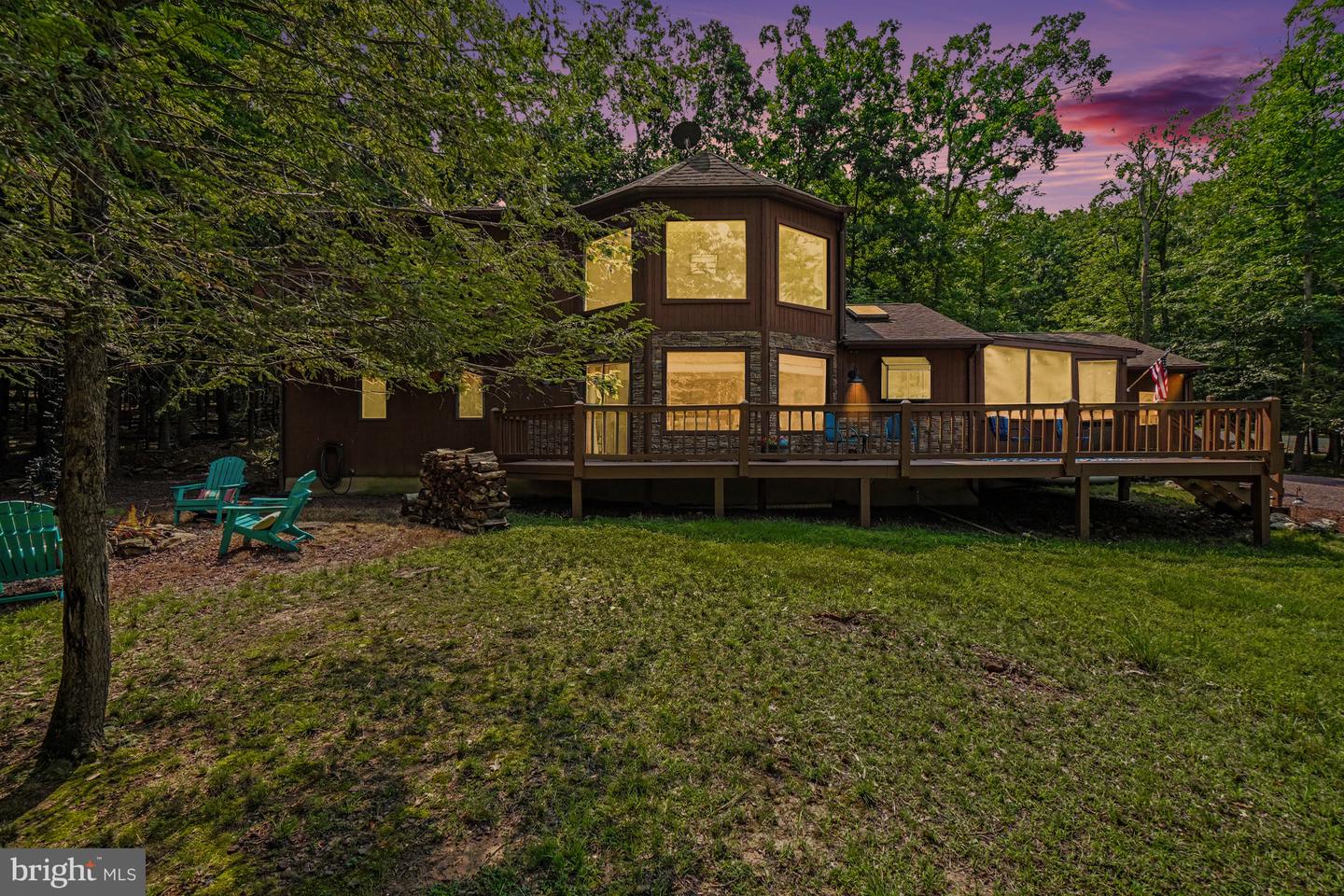 323 Navaho Drive