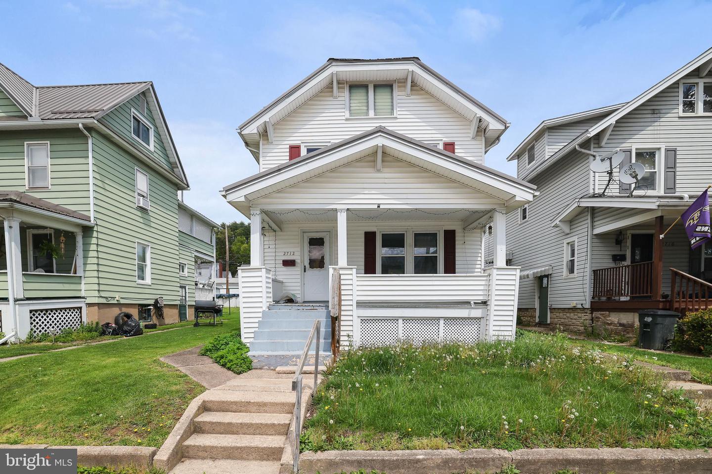 2712 Grand Street, Williamsport