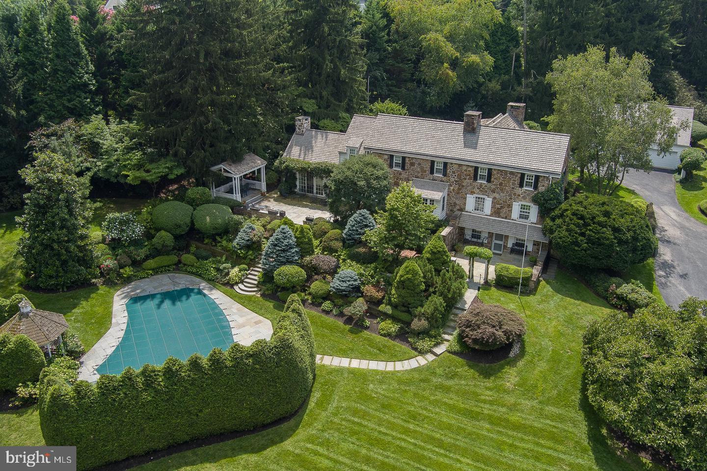1411 Youngs Ford Road, Gladwyne