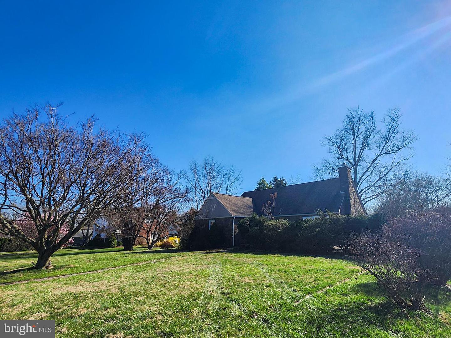 1810 Spera, Norristown