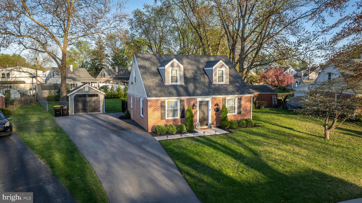 9 Penfield, Norristown