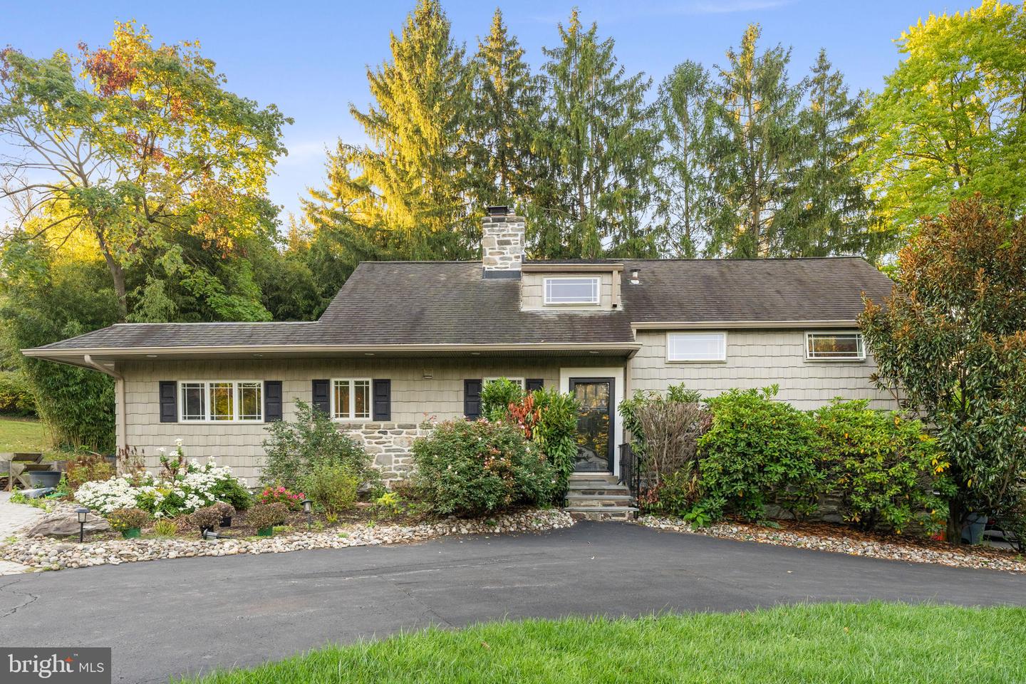 809 Matsons Ford Road, Villanova