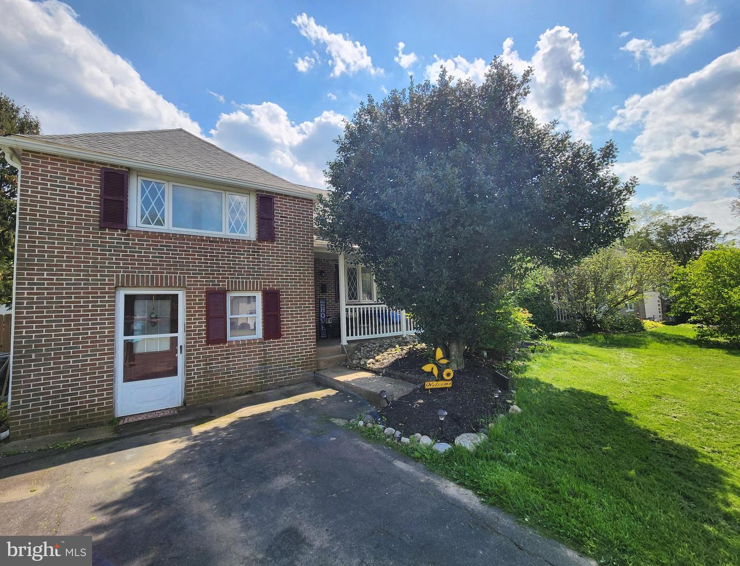 2536 Rosewood Avenue, Abington