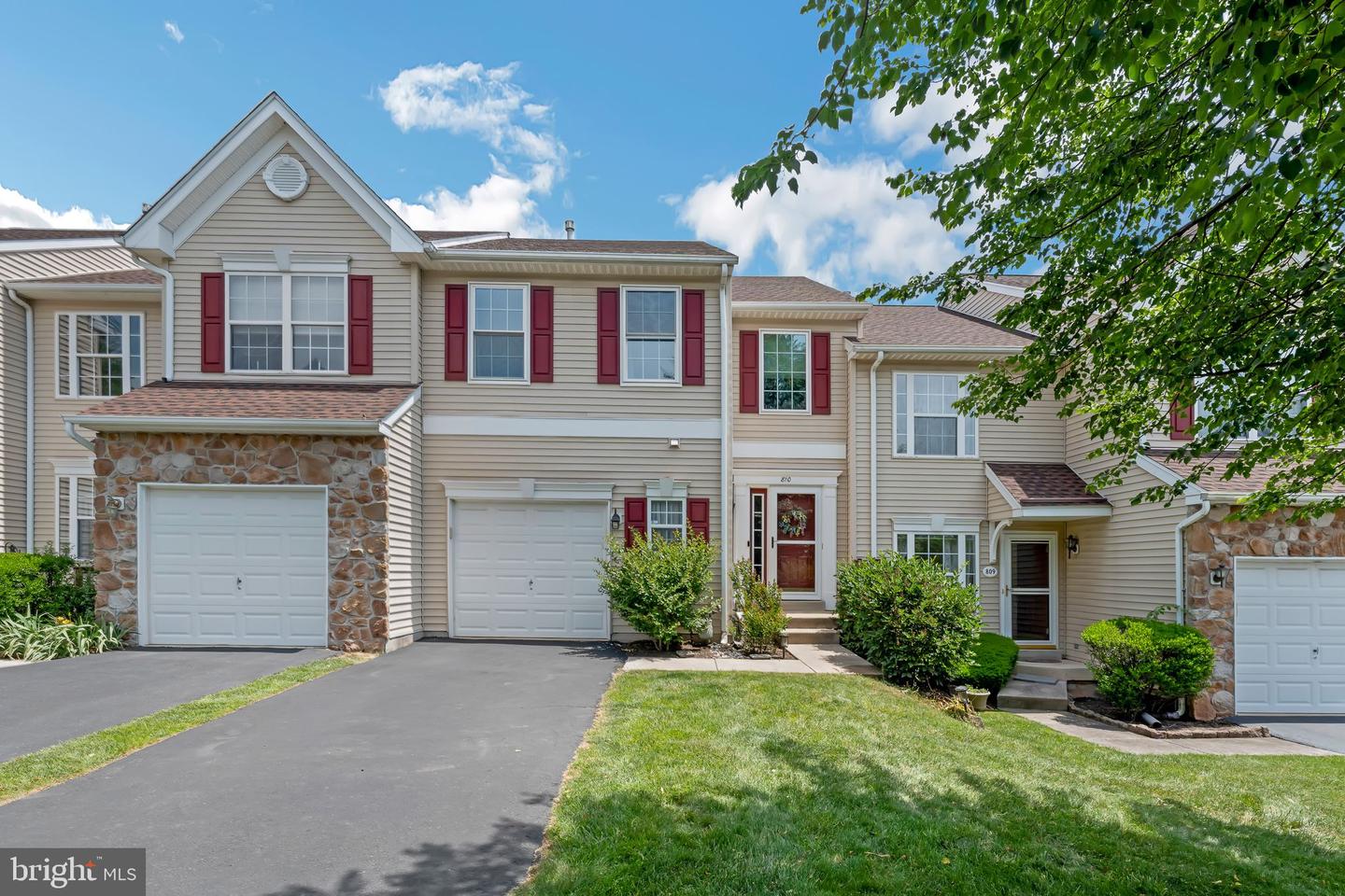 810 Lizzie Lane, Royersford